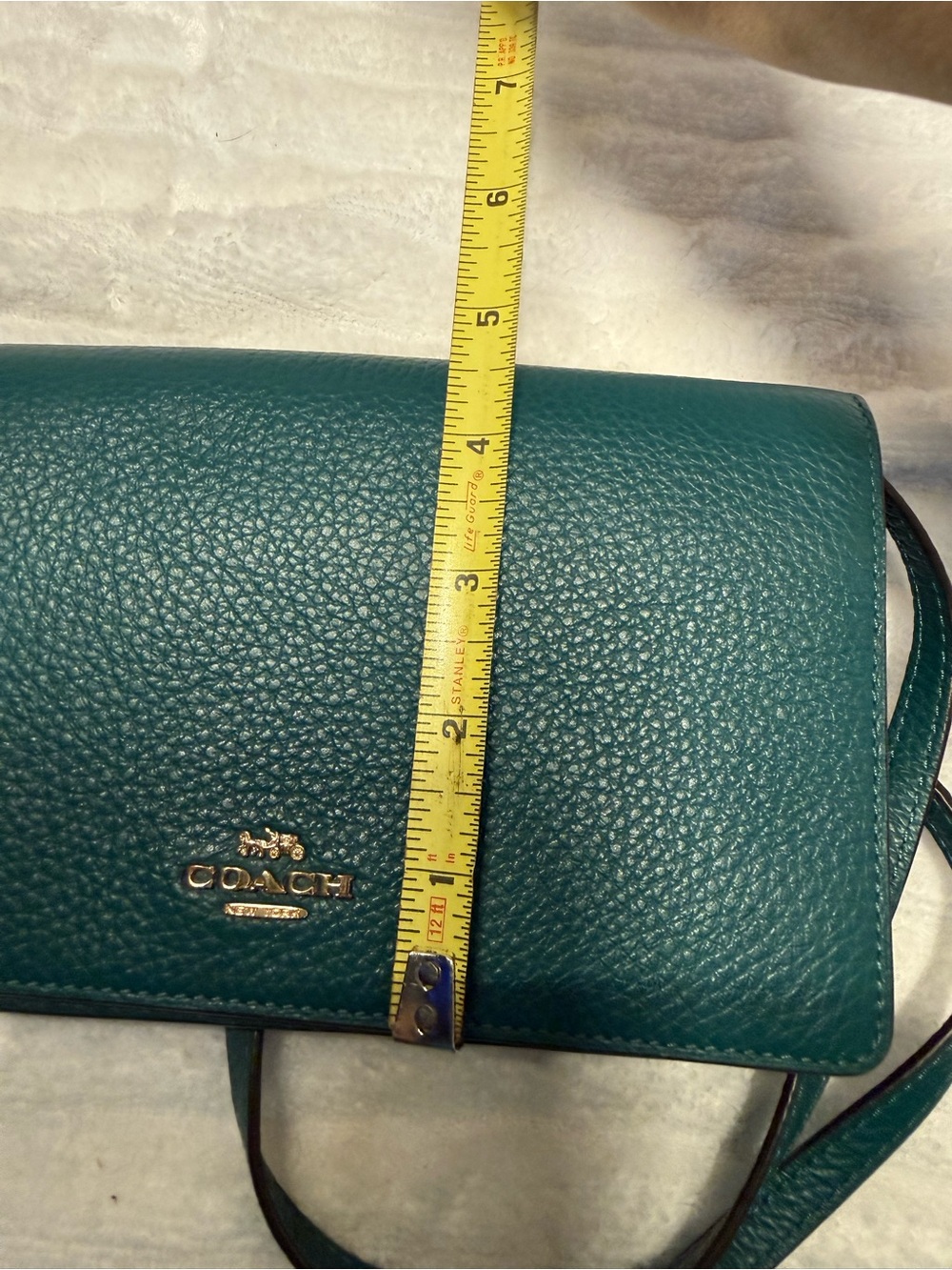 Coach wallet/crossbody. - Picture 4 of 4